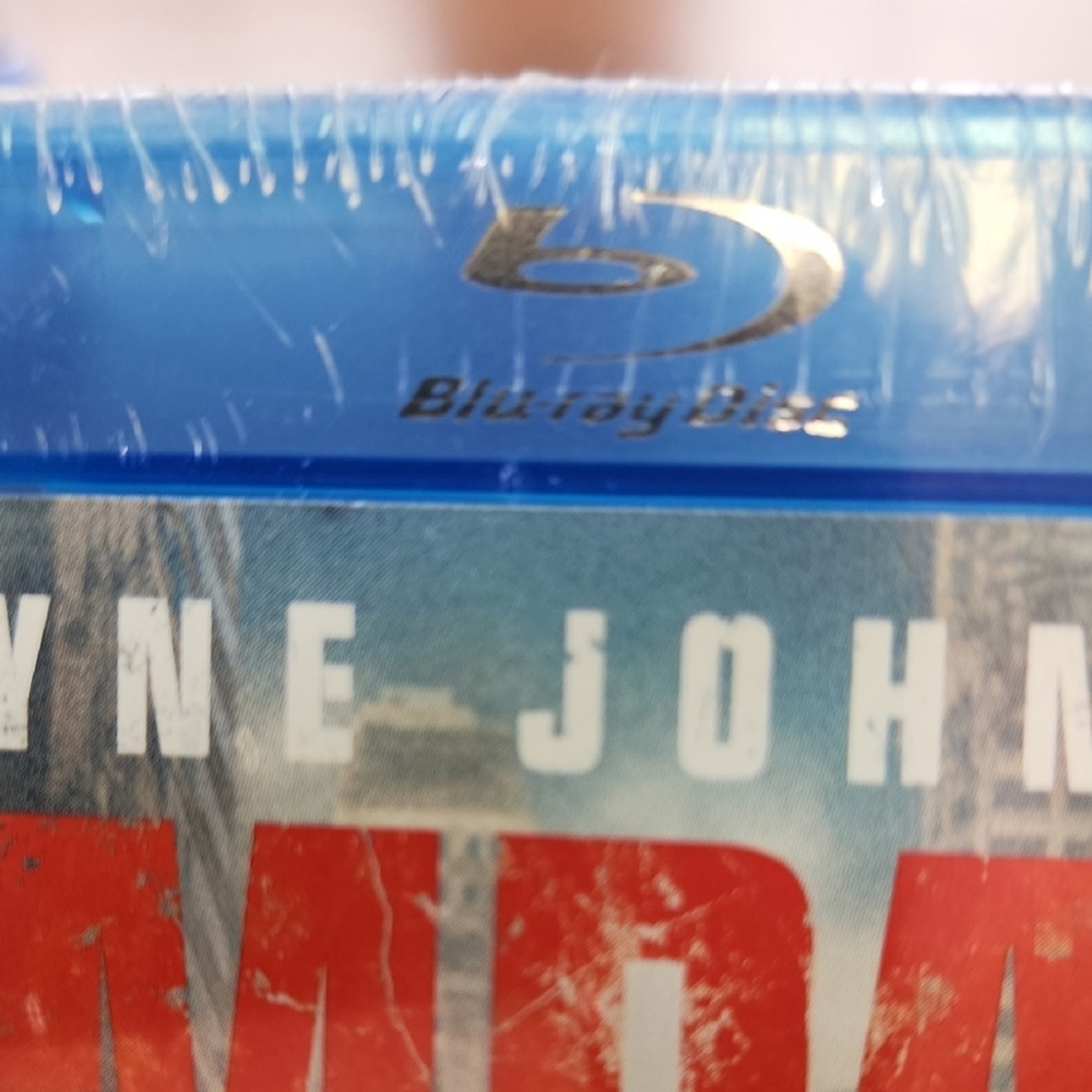 3/$15 Rampage Blu-ray Disc - Picture 4 of 5